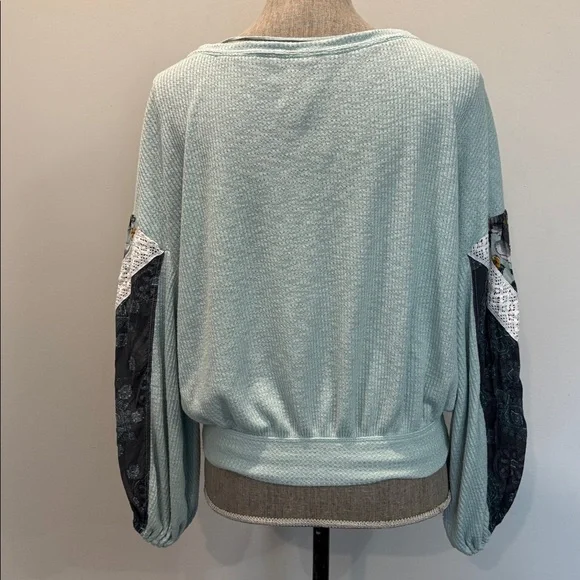 Free People Mint Green Boho Waffle Knit Top Lace Pattern Sleeves Oversized XS - Picture 5 of 15